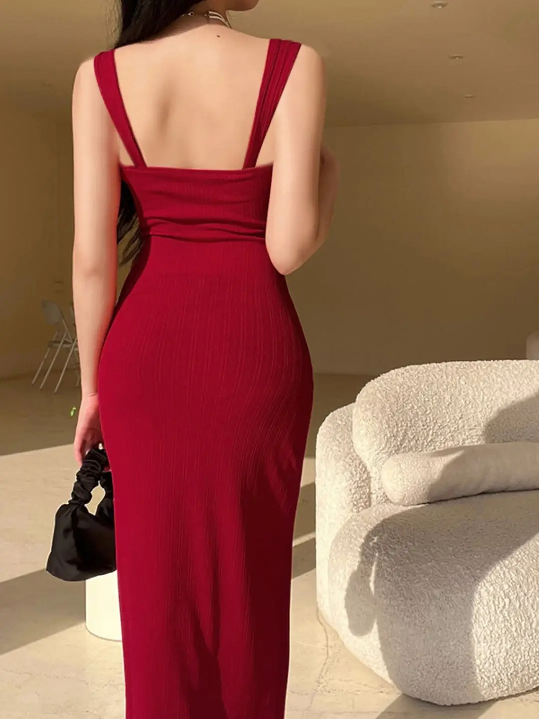 Red Solid Sleeveless Midi Bodycon Dress - 2